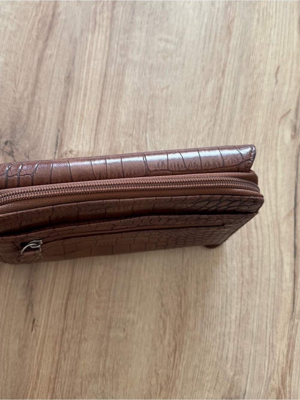 Croc-Embossed Brown Women's Wallet - Picture 12 of 13